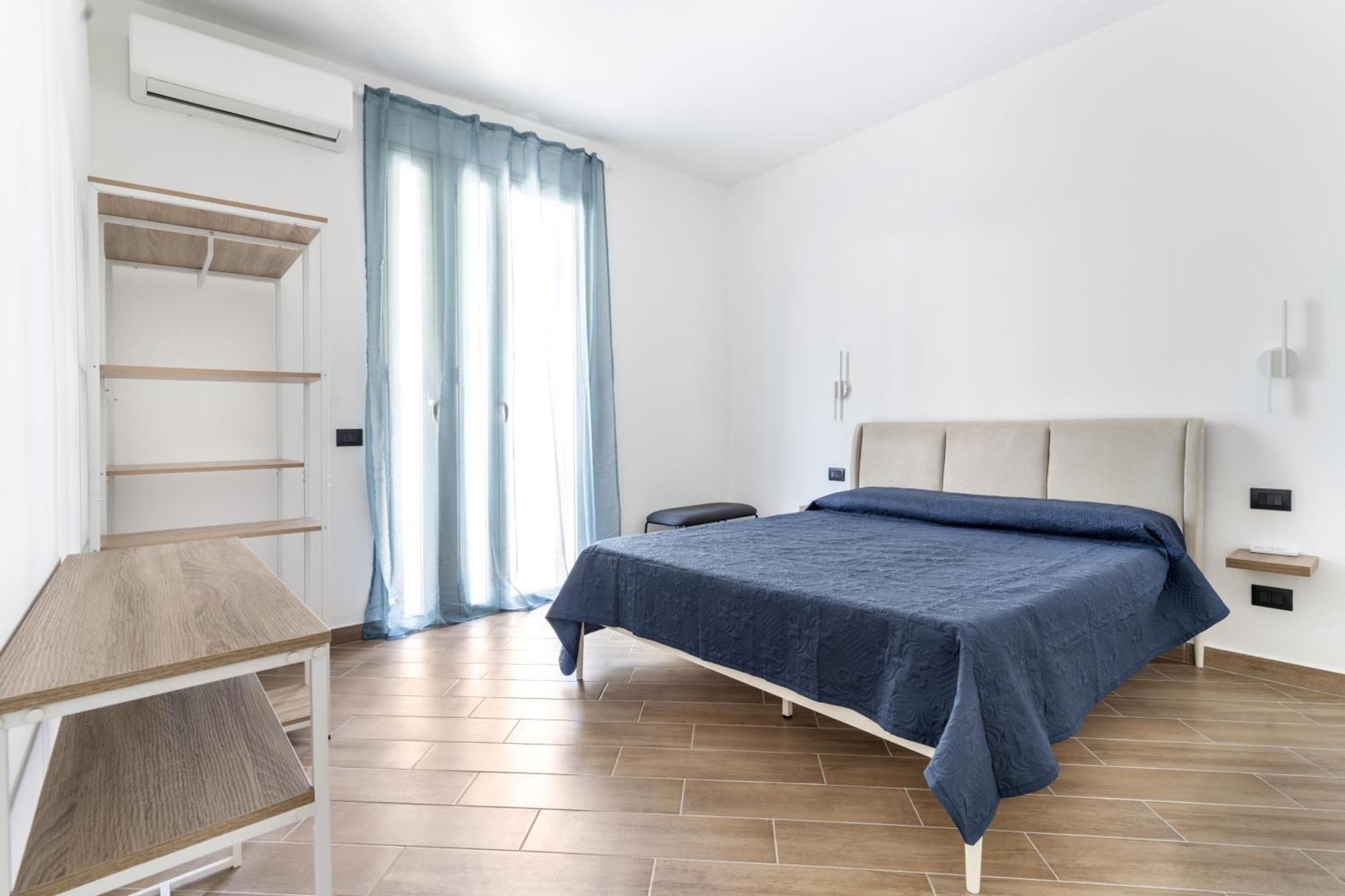 Sandoval Guest house *