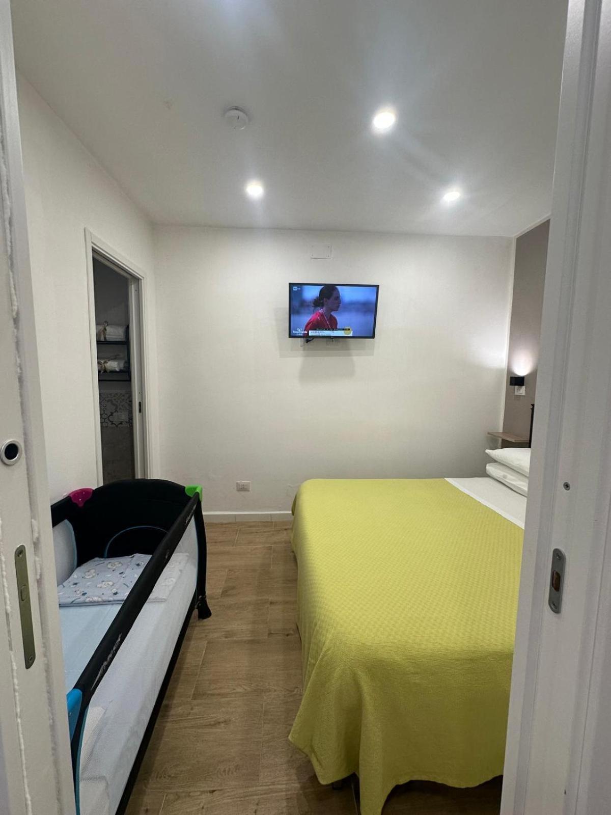 Apartment Scillo House