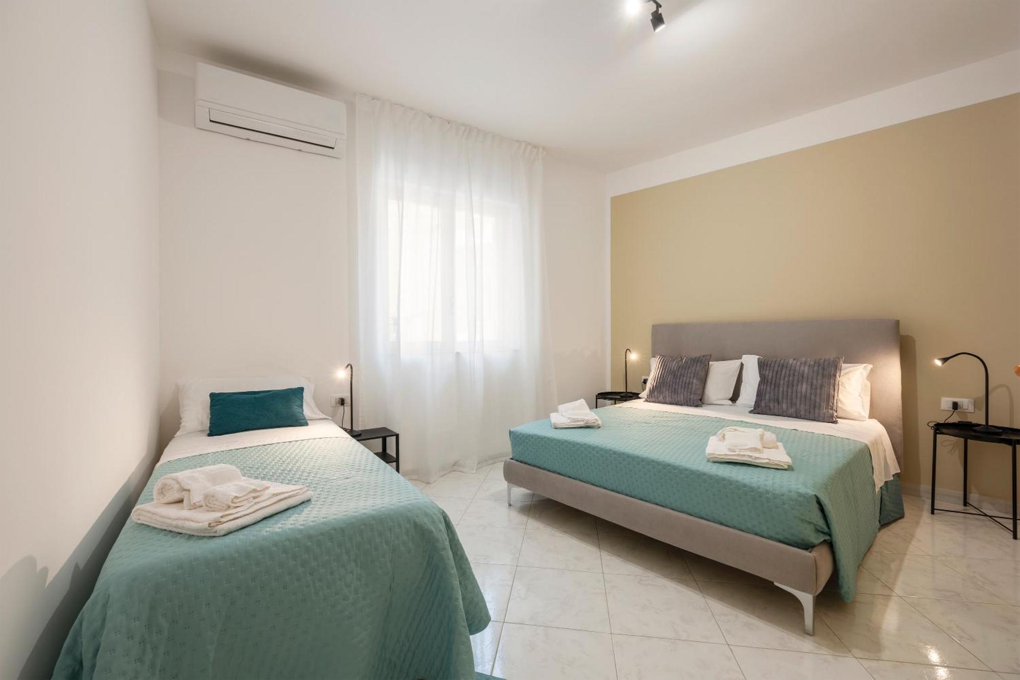 Piazzetta Al Mare Holiday home *