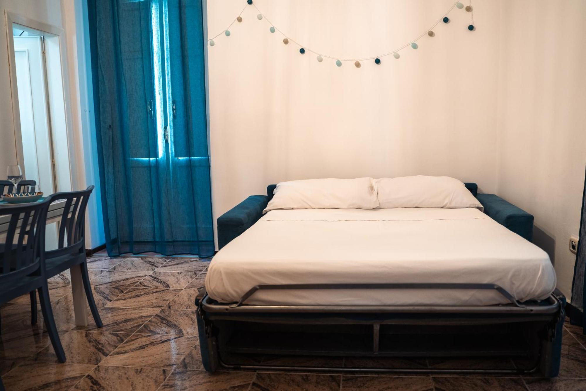 Apartment Vittorio Emanuele - Location6 *