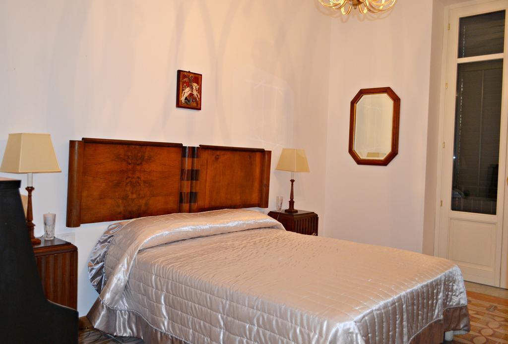 Palazzo Ferruzza * Palermo