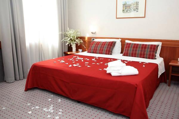 Cit Dea Hotel 4*