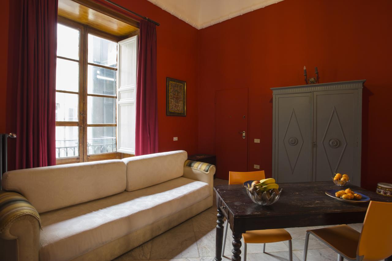 Casa Di Charme A Palazzo La Lumia Apartamento *