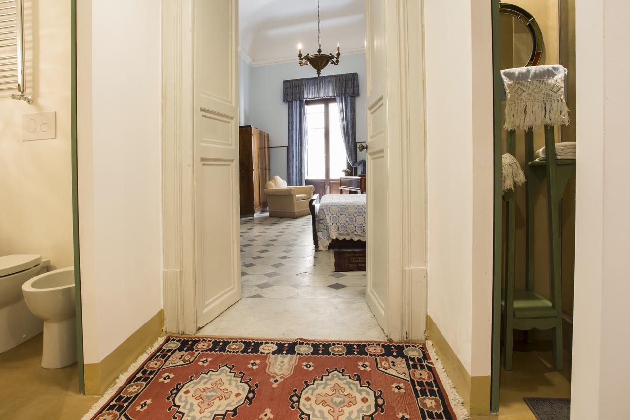 Casa Di Charme A Palazzo La Lumia *