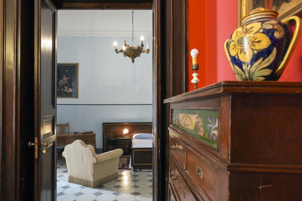 Casa Di Charme A Palazzo La Lumia Apartamento