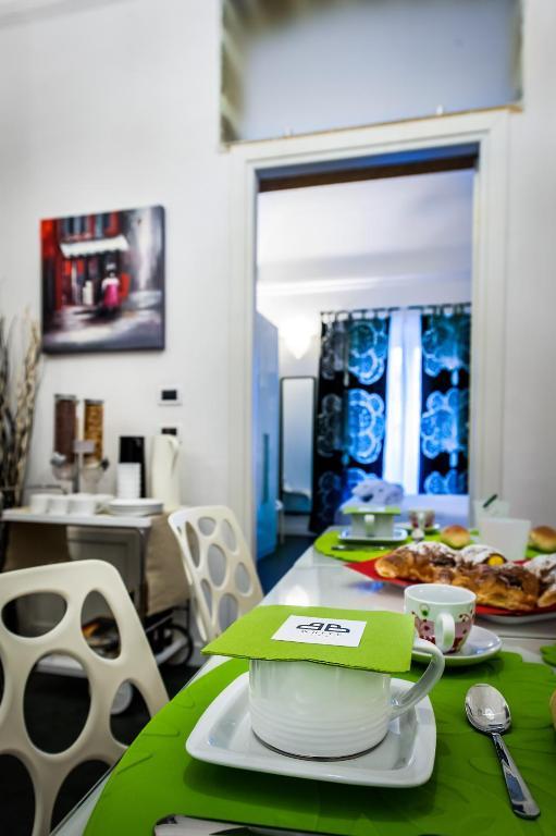 Bed & Breakfast White 3*