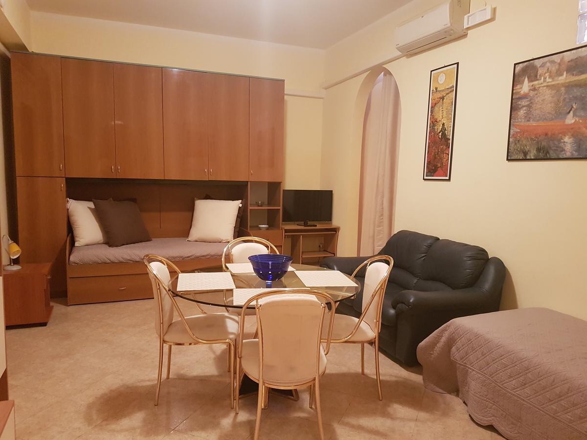 Apartamento Bed & Parking