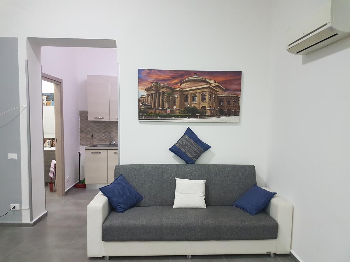 Lupin E Margot Al Borgo Vecchio Palermo