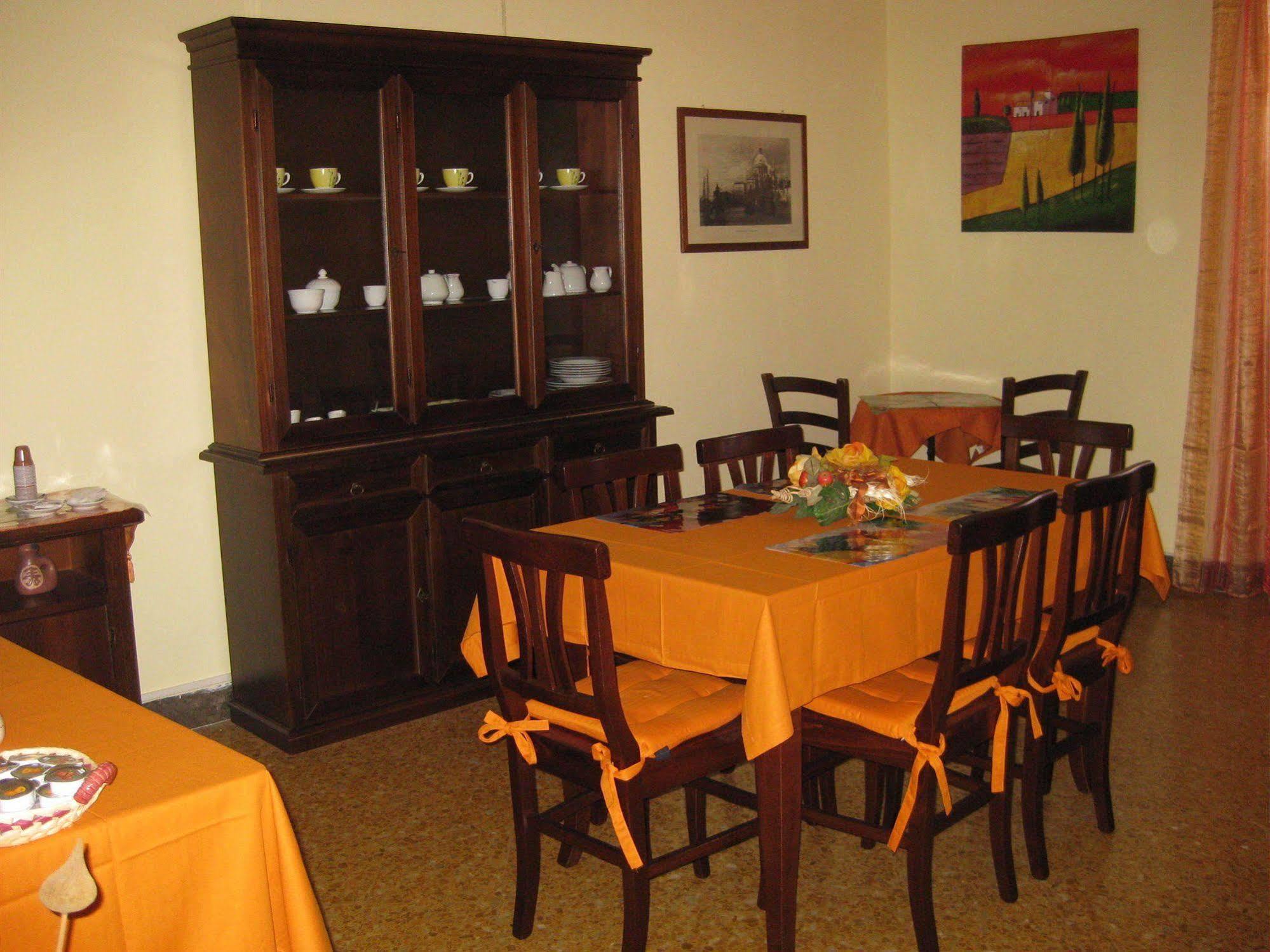 Bed & Breakfast Politeama Square