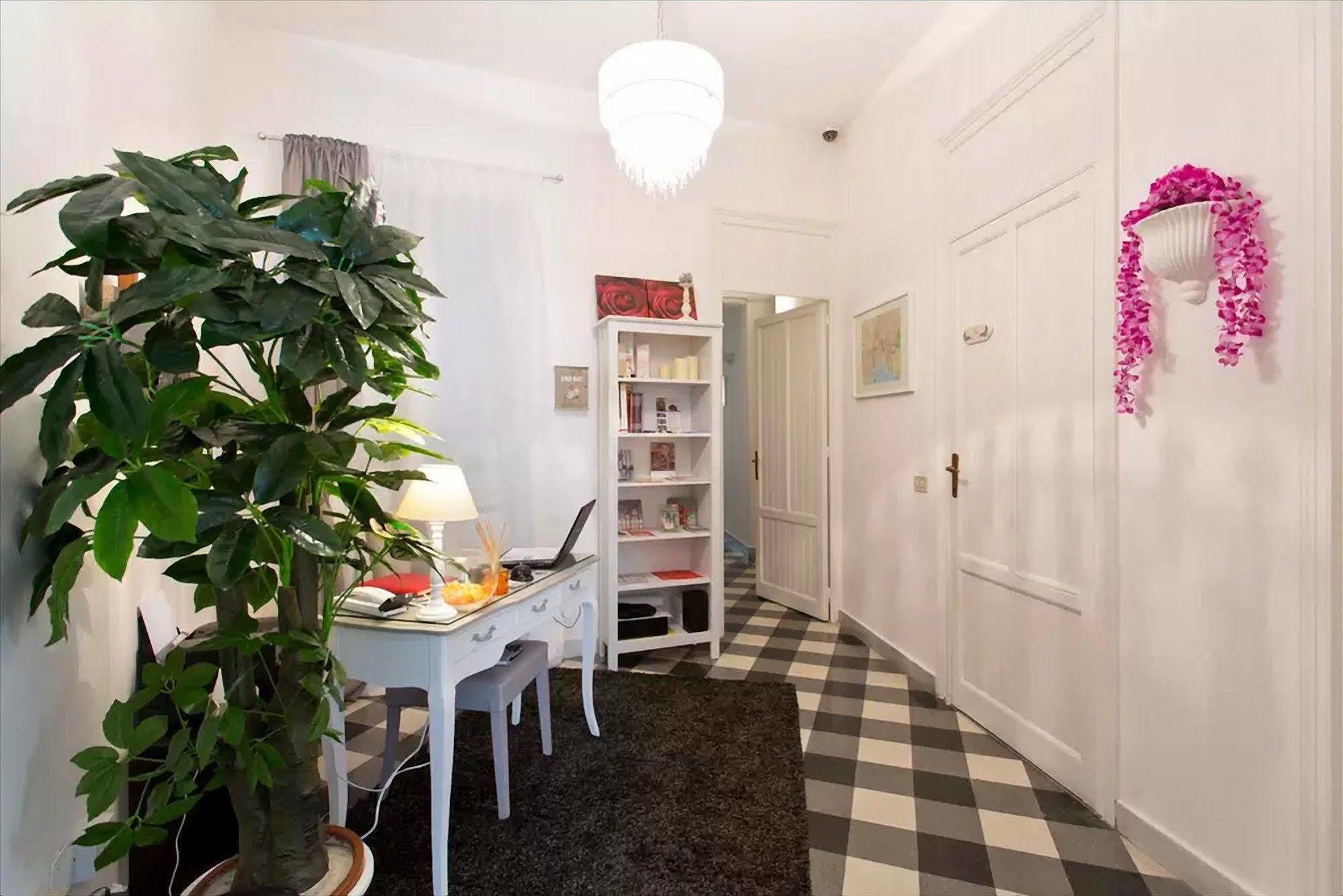Bb Essenze Frühstückspension Palermo