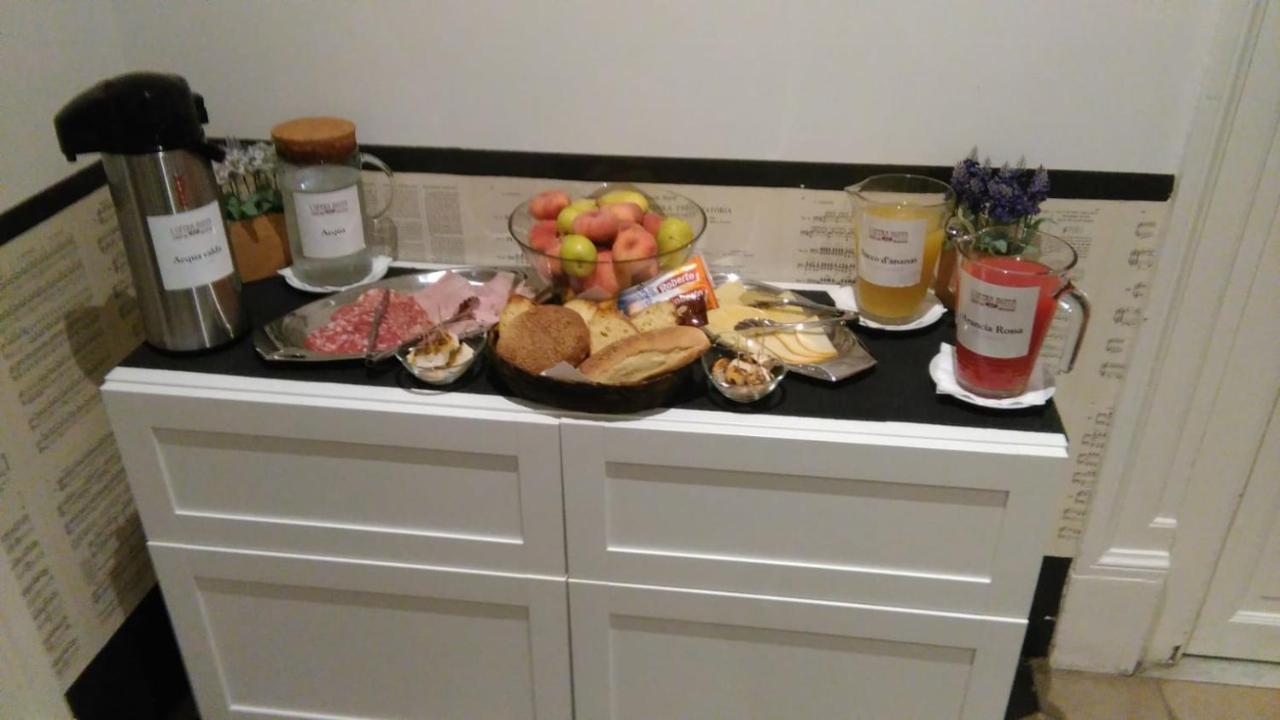 Acomodação com café da manhã  L'opera Buffa