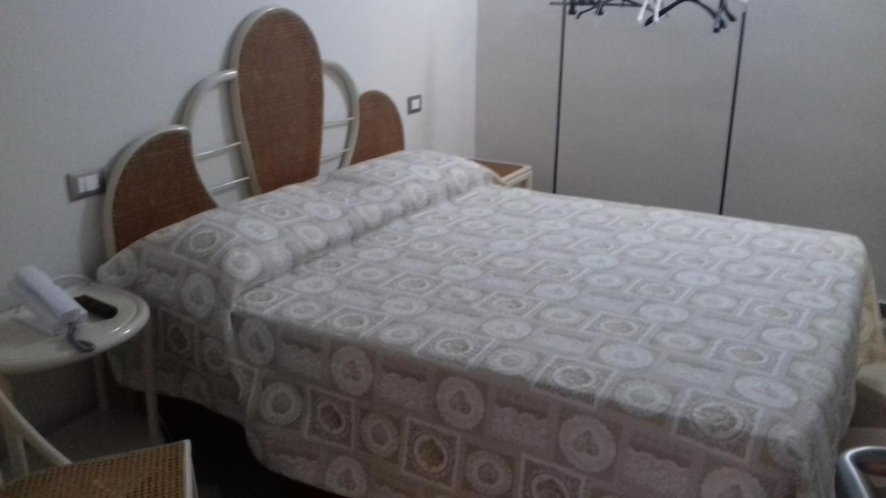 Archimede Casa Vacanze Six Holiday home Palermo