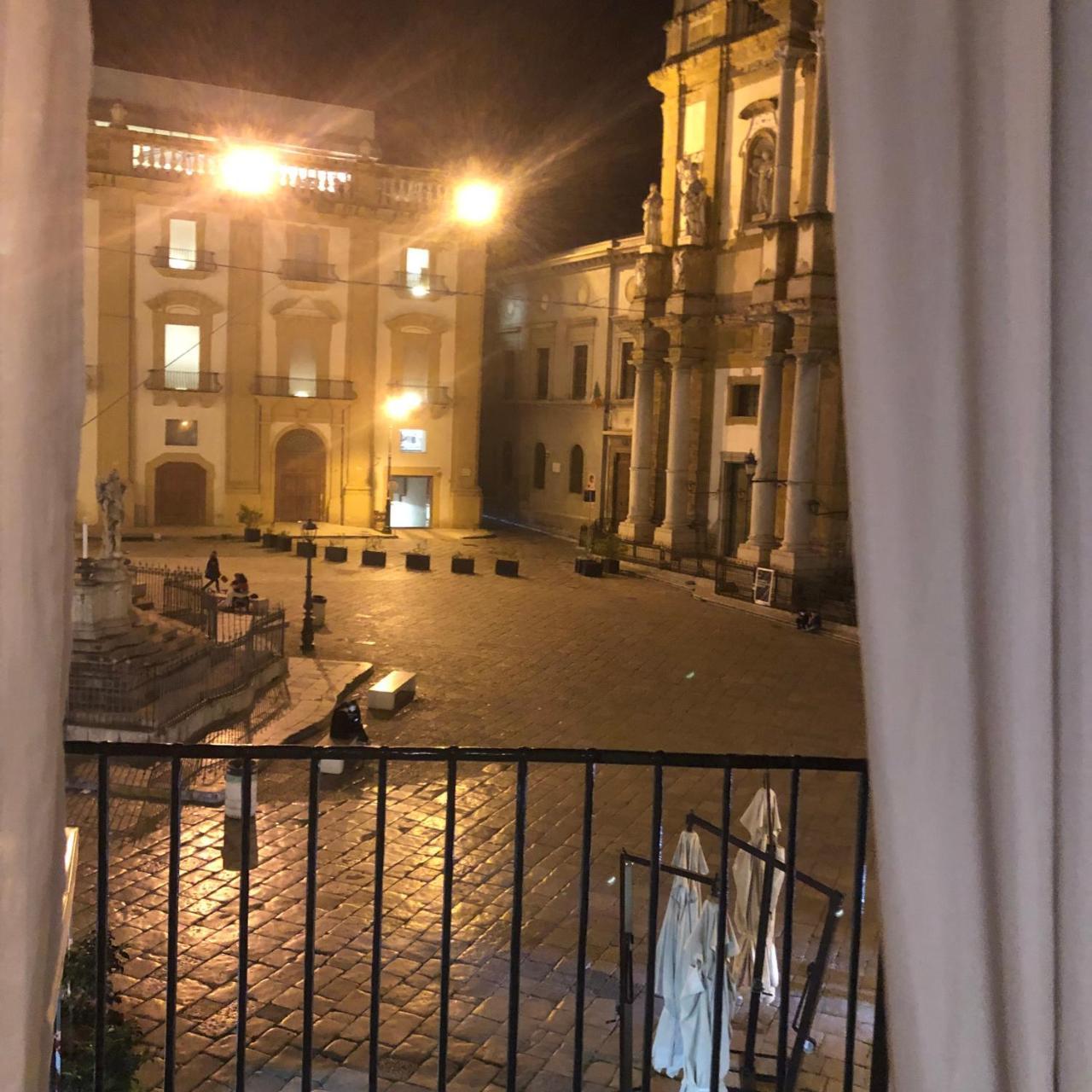 Plaza De Dominique Appartament - Loc Turistica Casa de hóspedes *