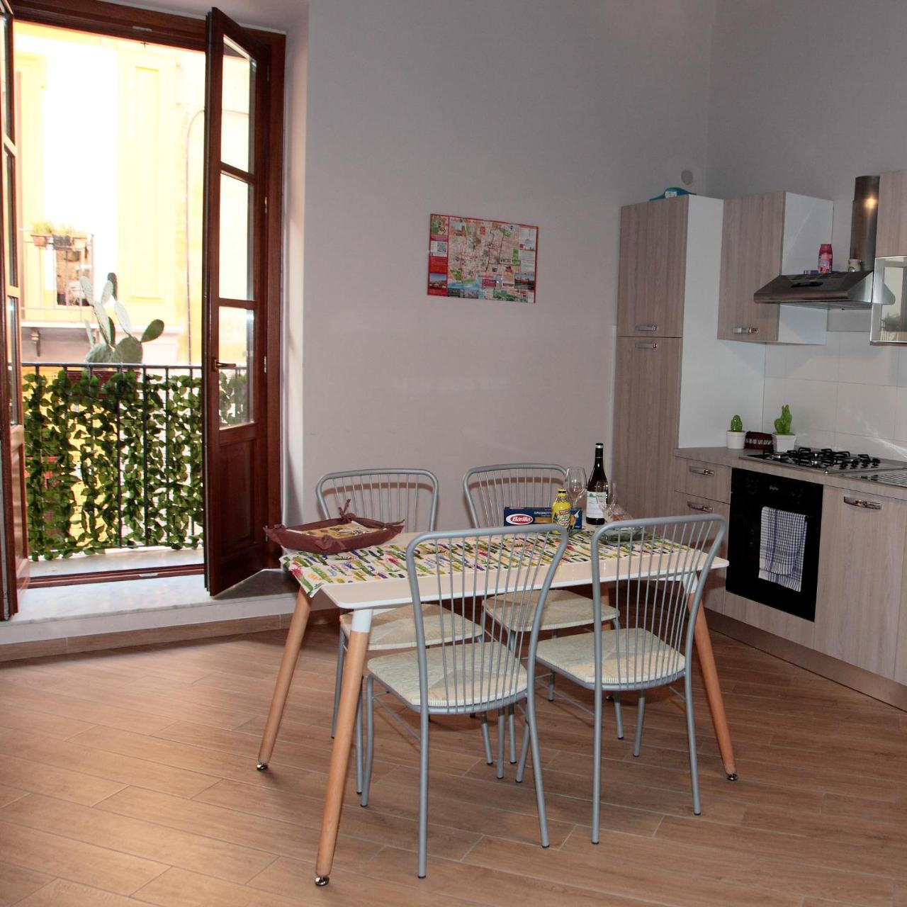 Housemilia Casaprofessa *