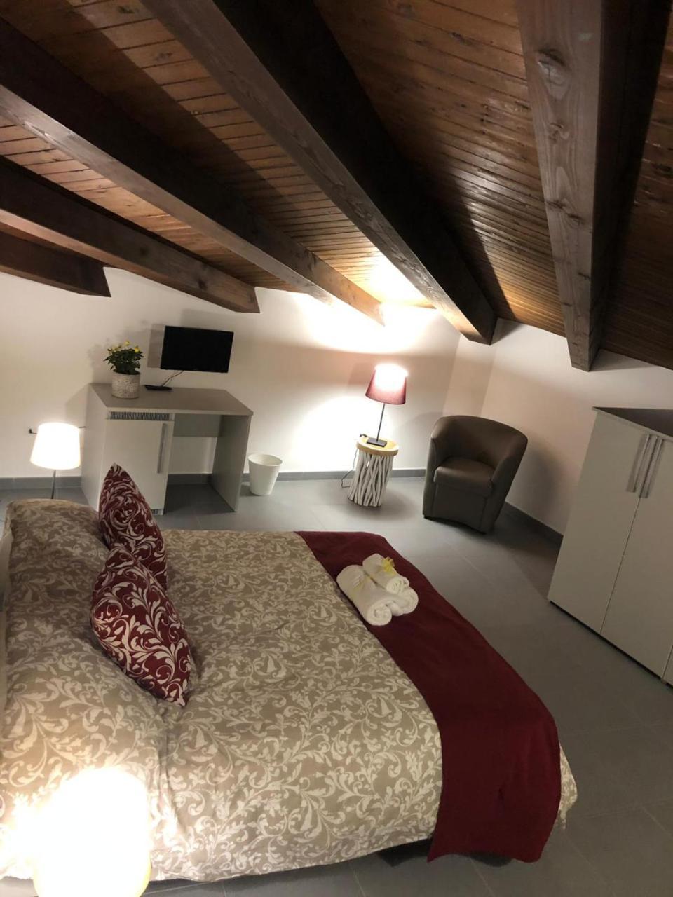 Ohana Bed & Breakfast 2*