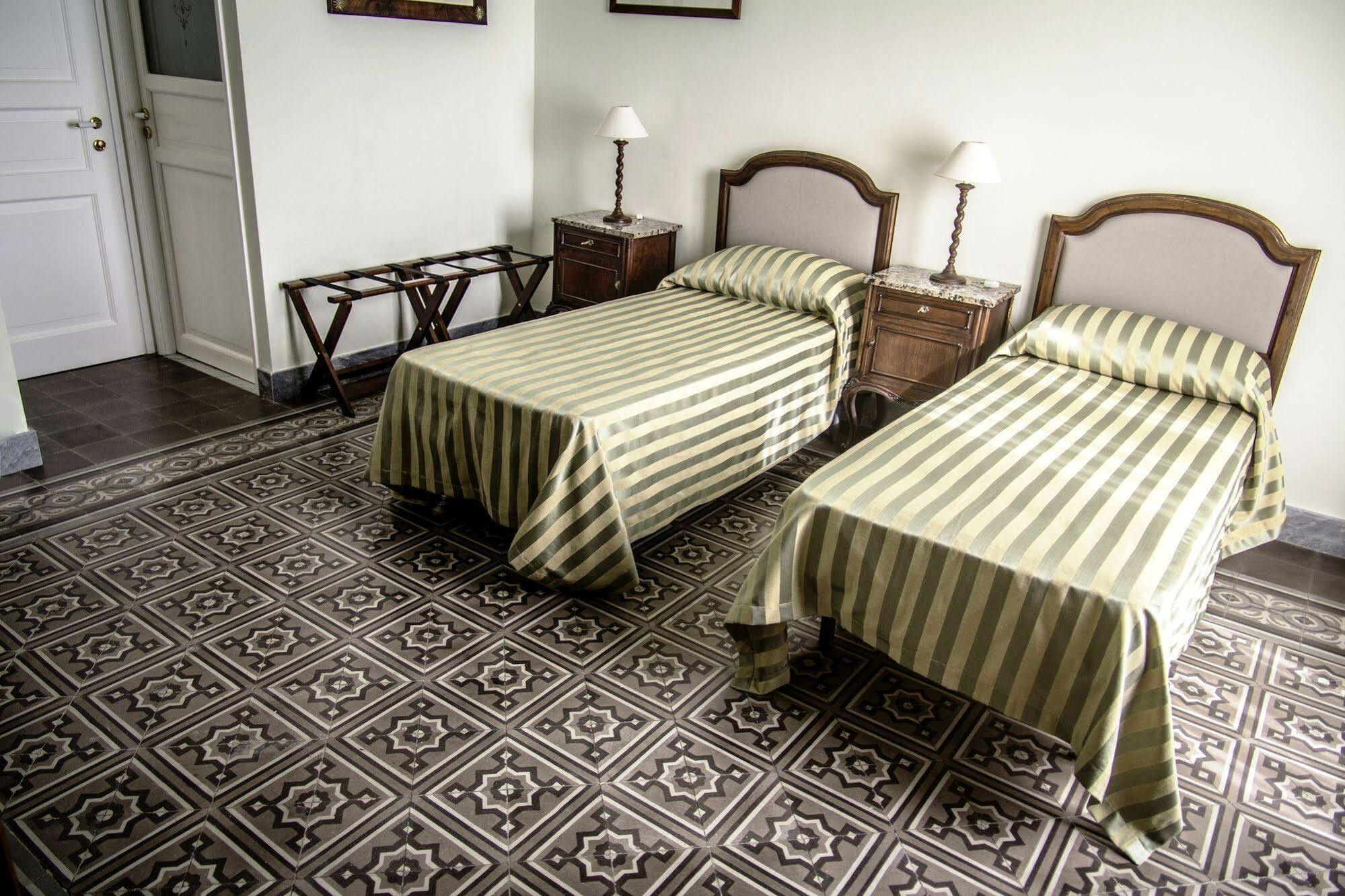 Bed & Breakfast Palazzo Benso 3*