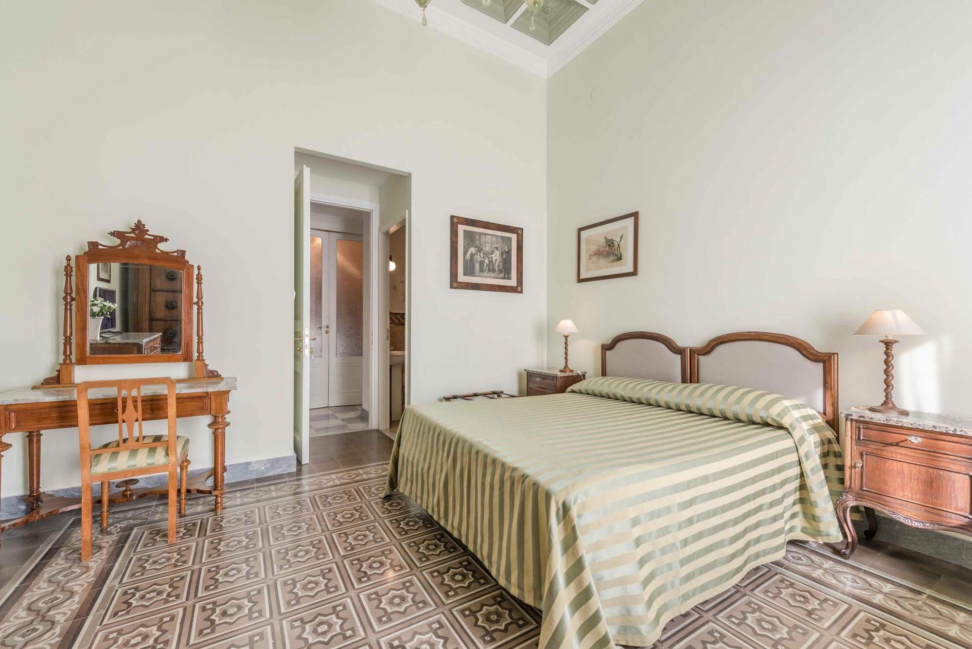 Palazzo Benso Bed & Breakfast Palermo