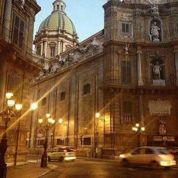 Teatro Frühstückspension Palermo
