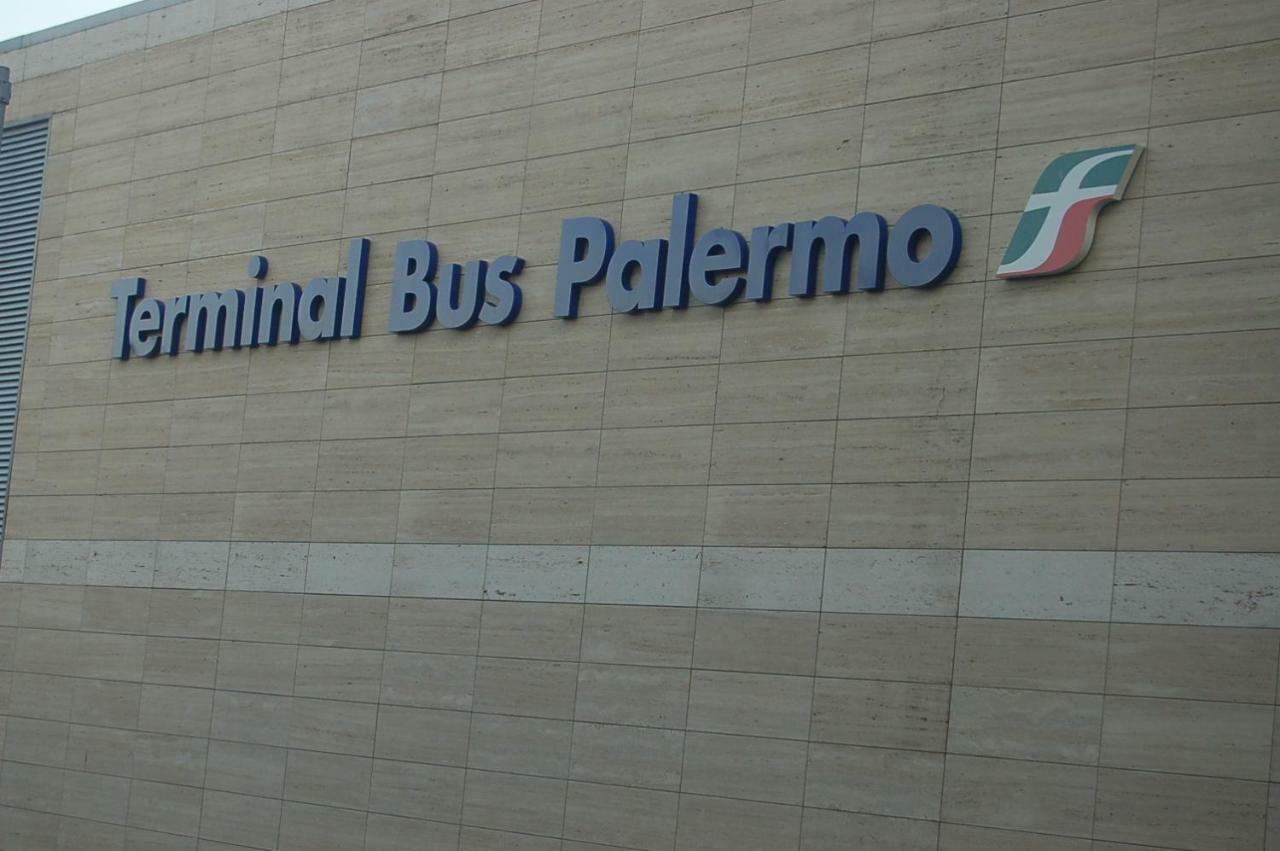Bed & Breakfast Terminal Bus Cairoli Palermo