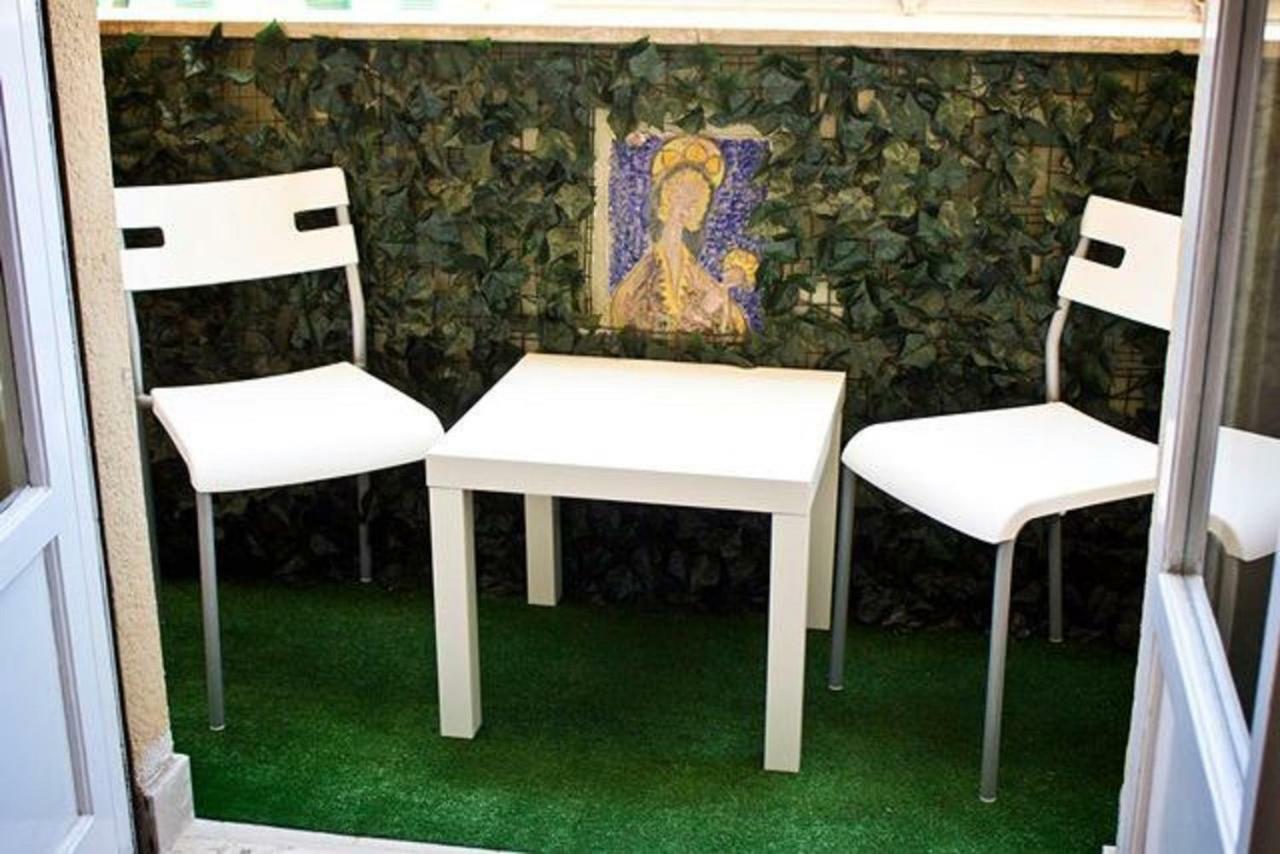 Terminal Bus Cairoli Bed & Breakfast