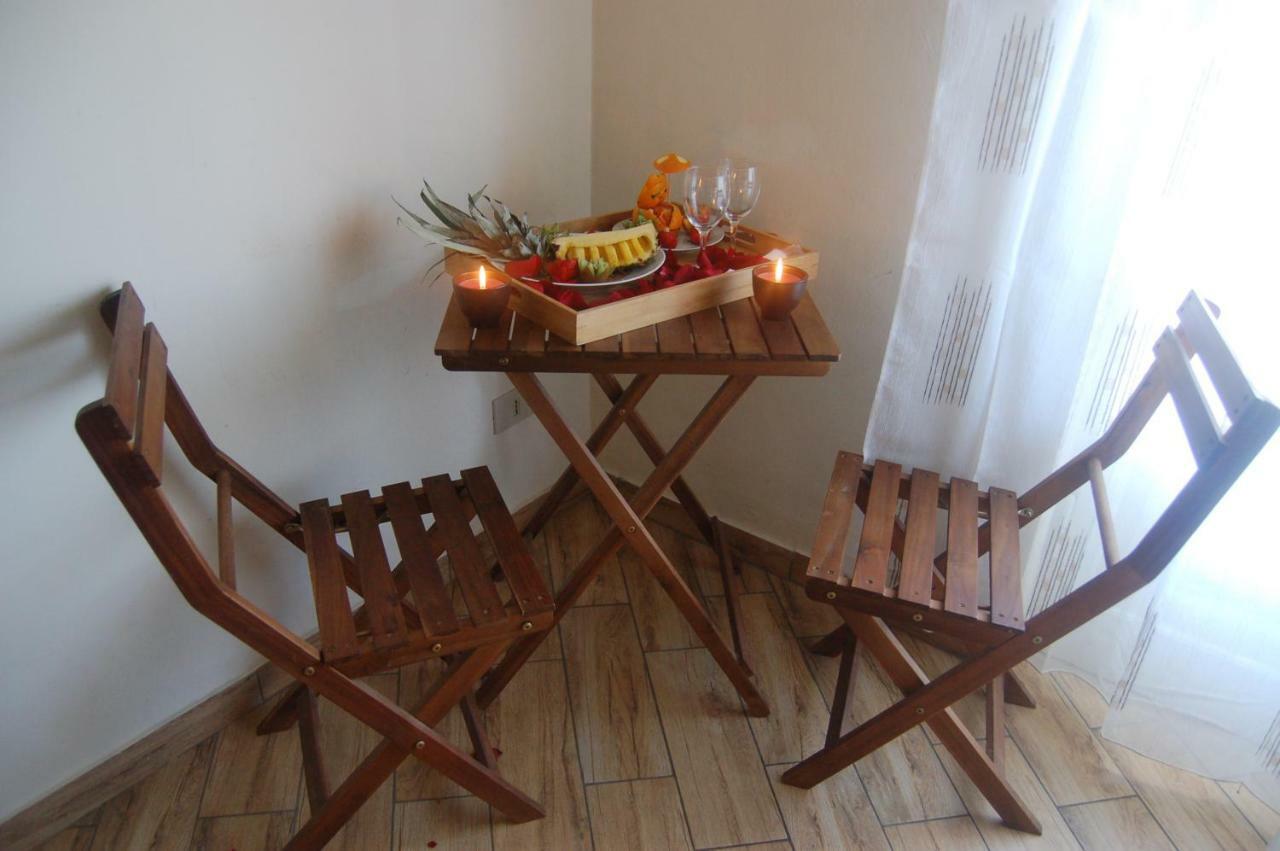 Terminal Bus Cairoli Bed & Breakfast *