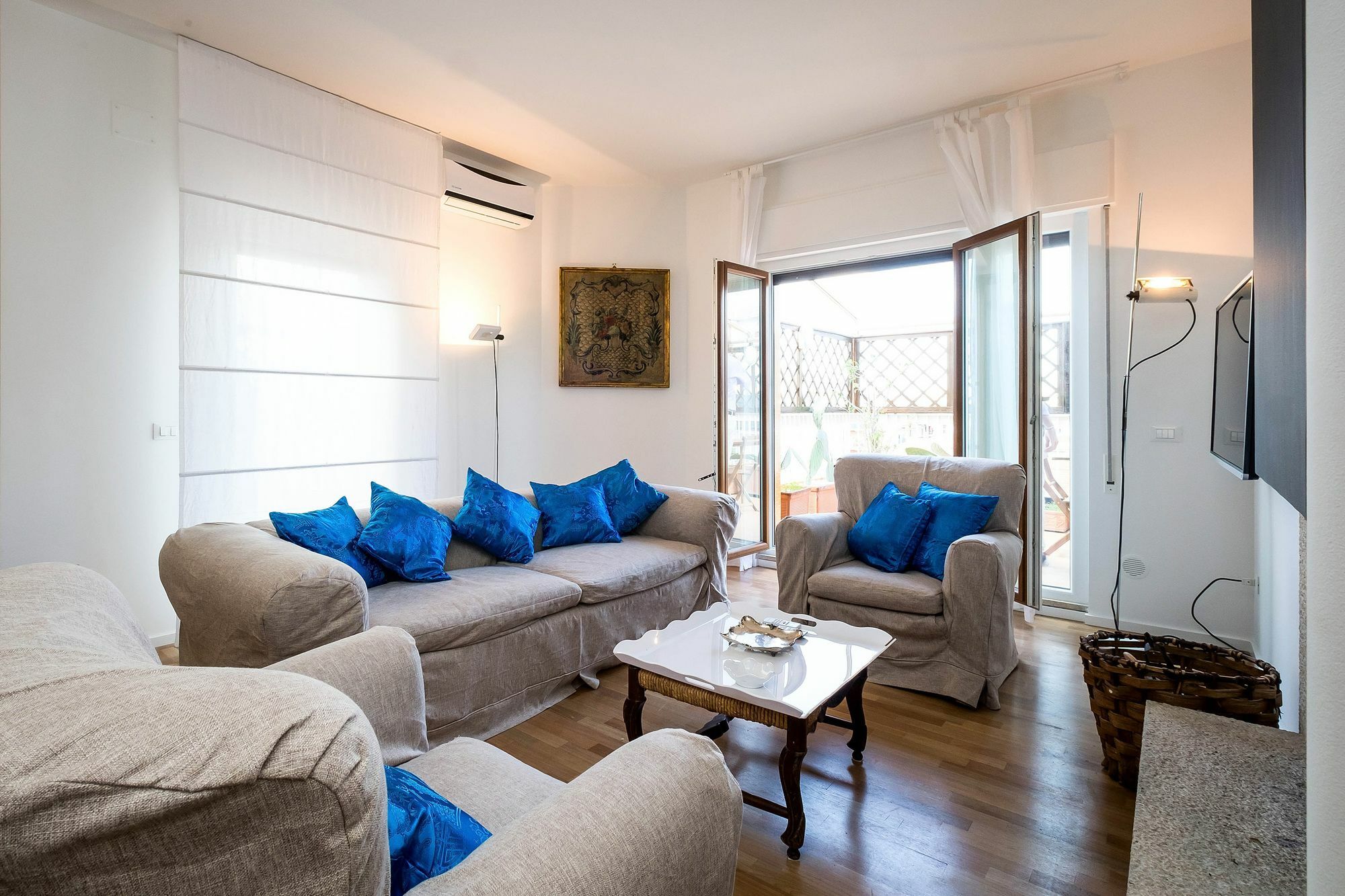 Center Liberta Suitelowcost Apartment *