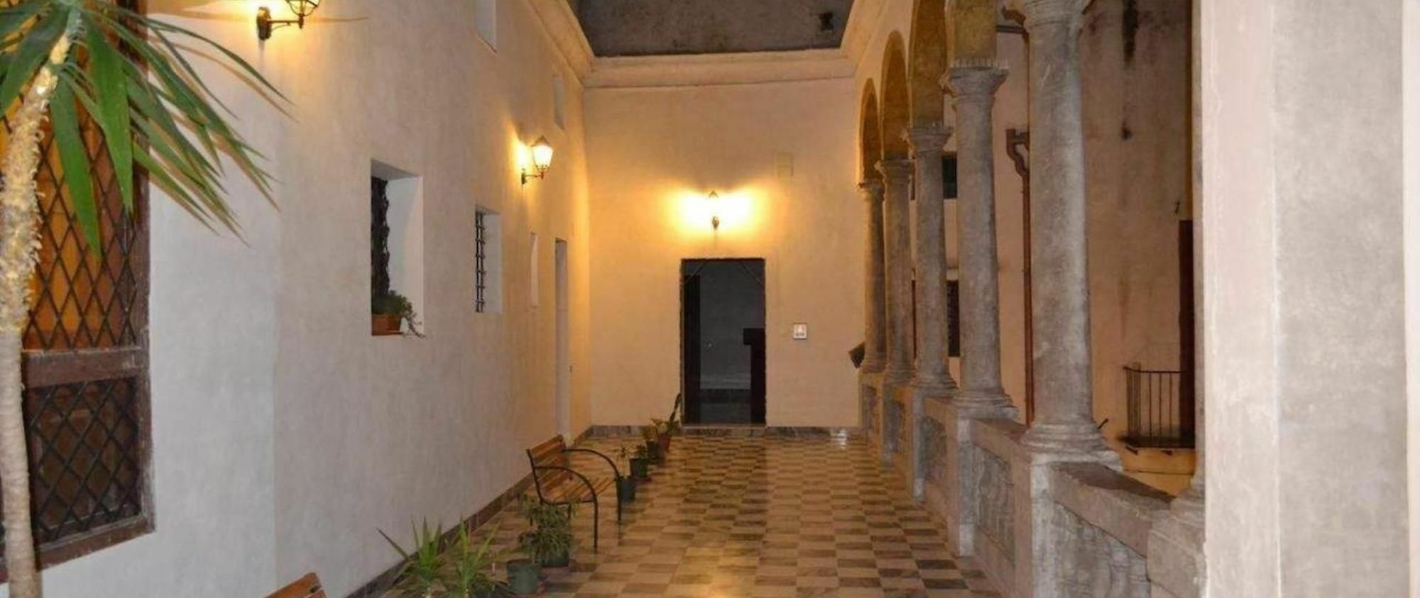 Palazzo Corvino 3*