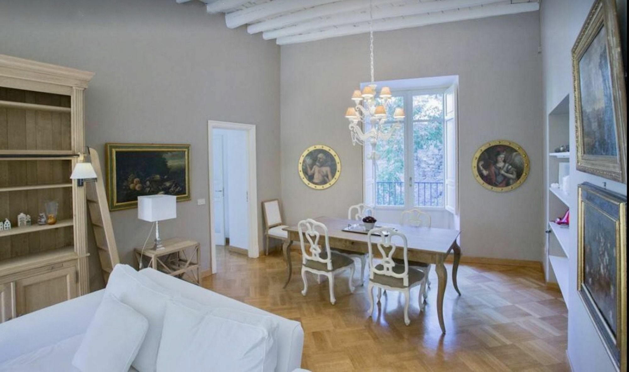 Palazzo Artale Homes Apartamento