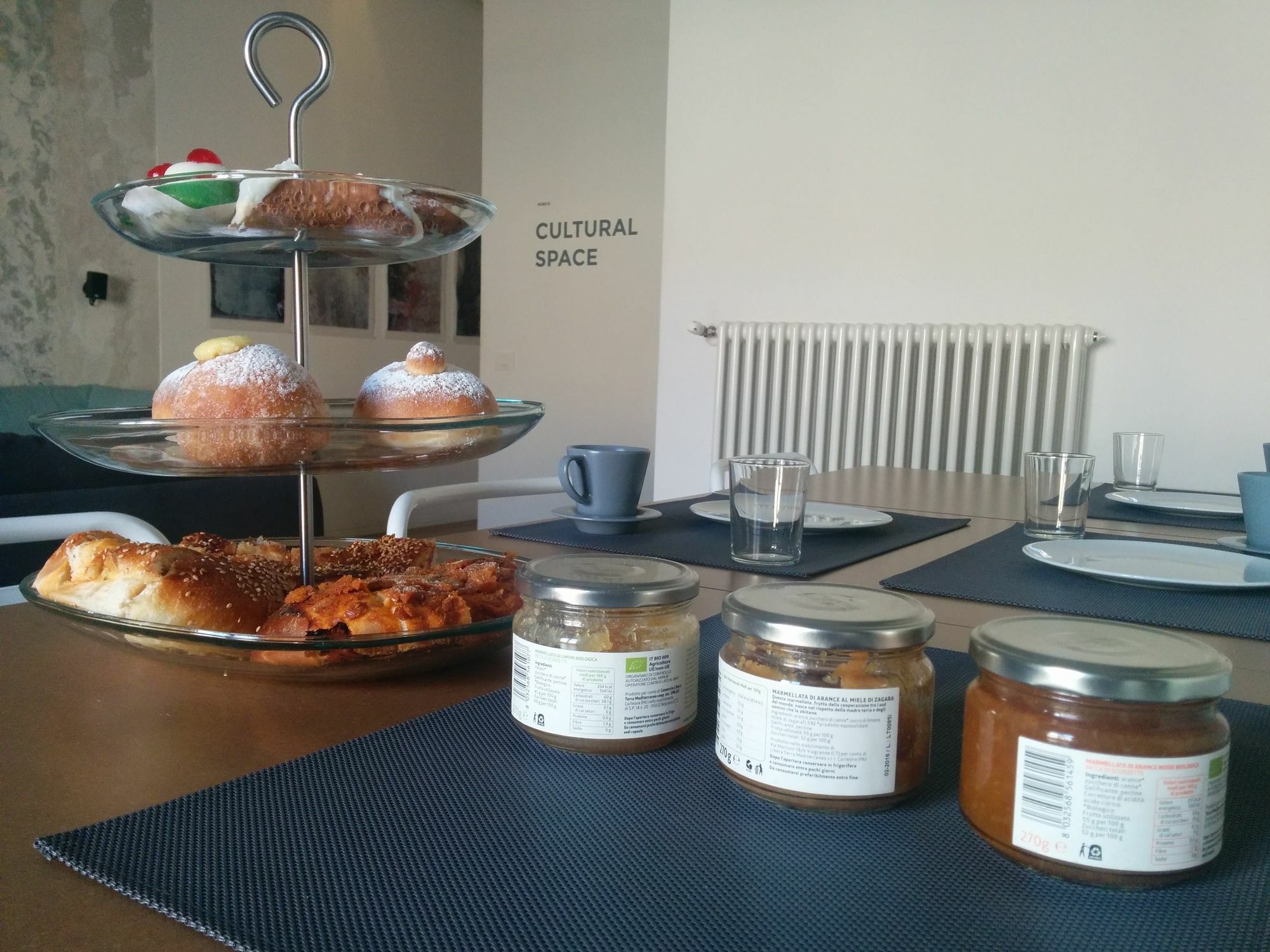 Bed & Breakfast N38e13 3*