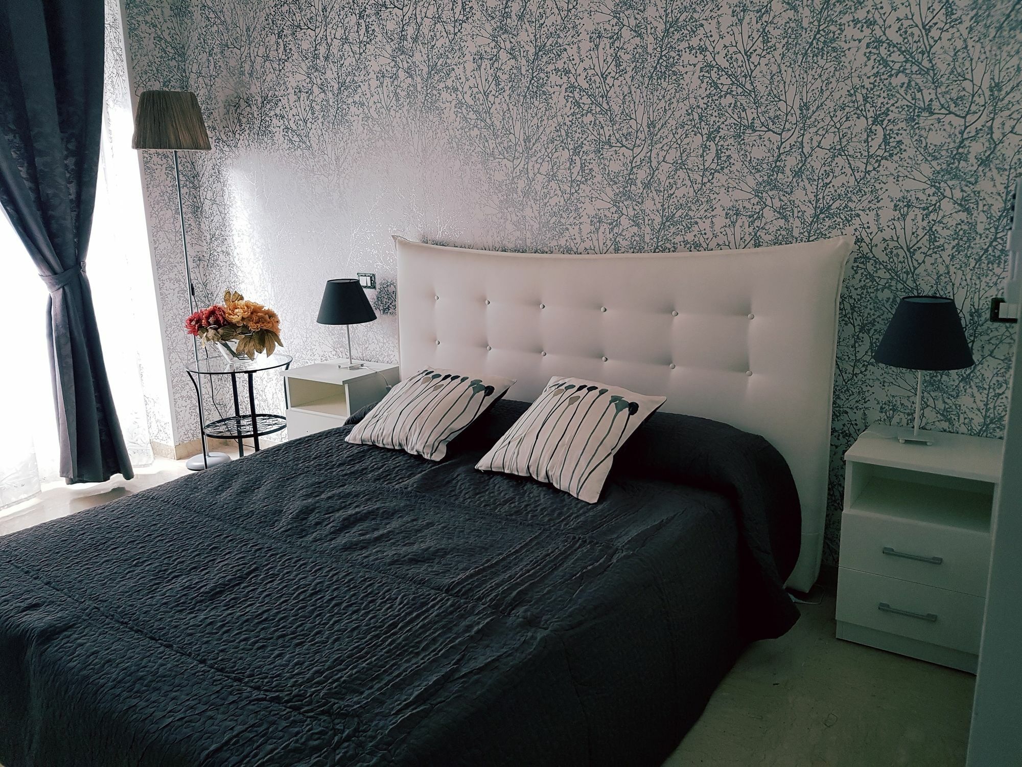 Apartamento Elegante E Moderno Al Politeama *