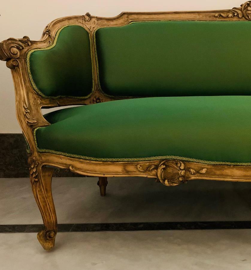 Affittacamere Palazzo Del Poeta - Dimora Contemporanea