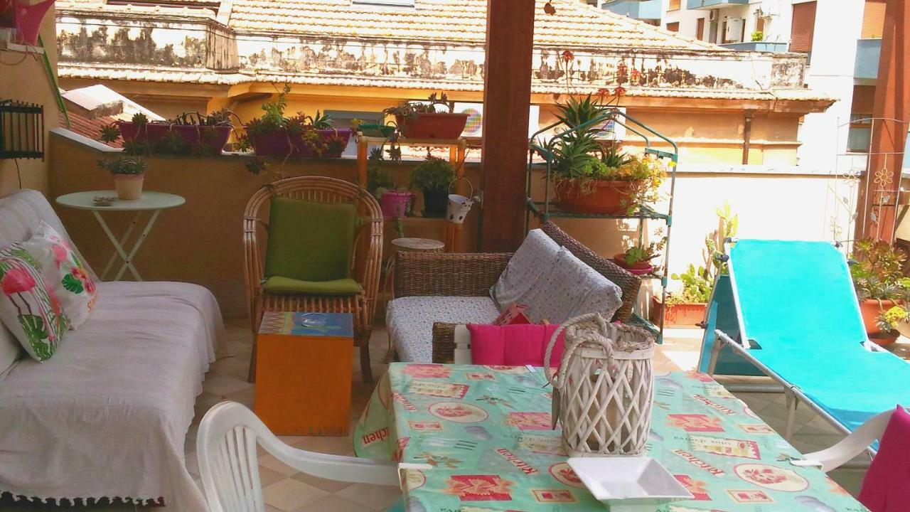 Le Terrazze Di Marilyn Apartment *