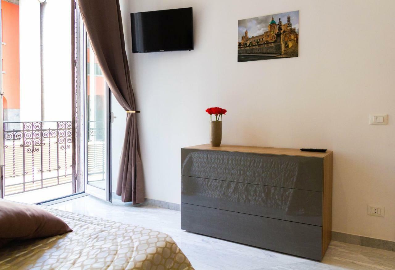 Palazzo Caltagirone *