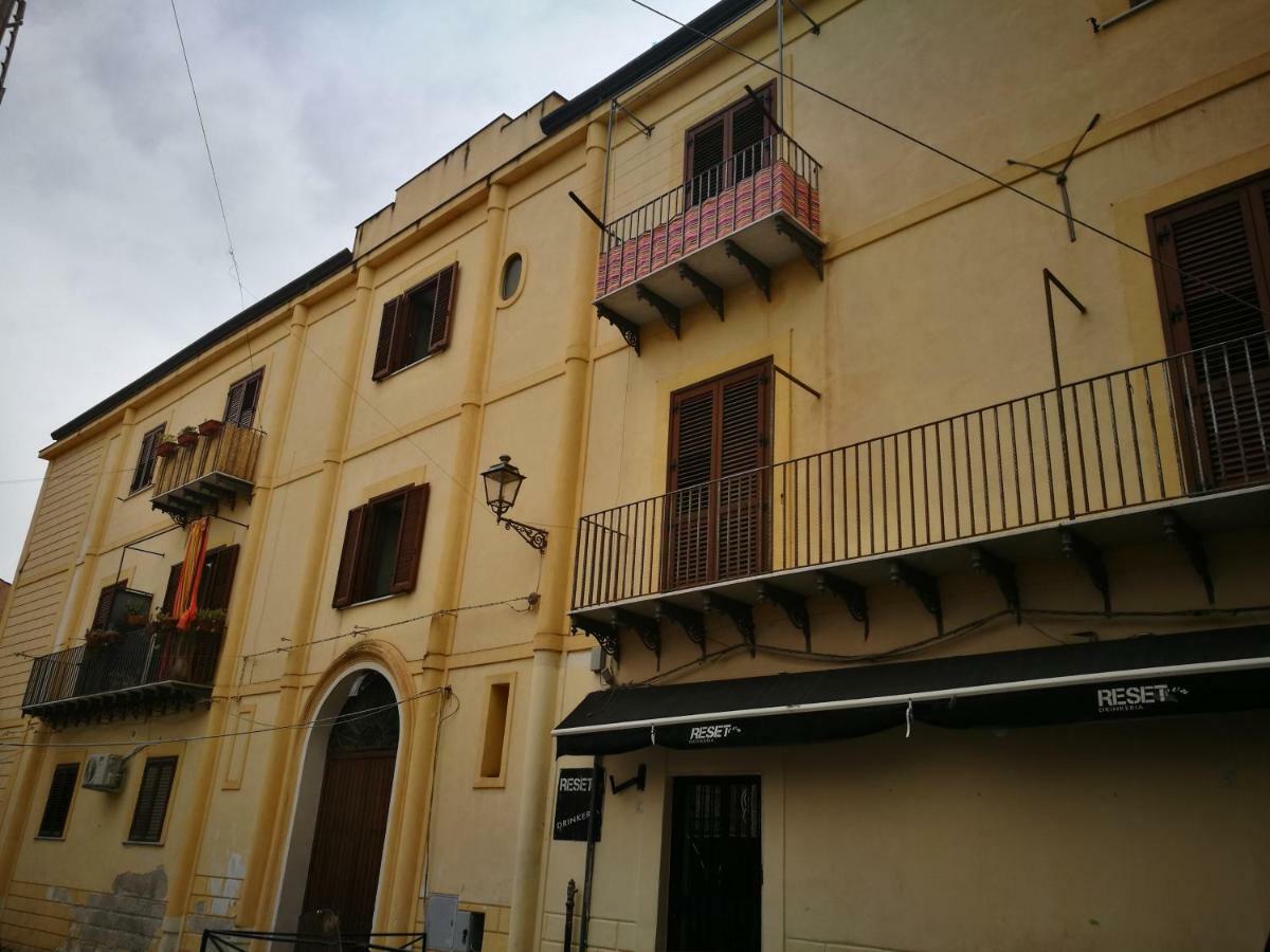 I Colori Di Ballaro Apartment *