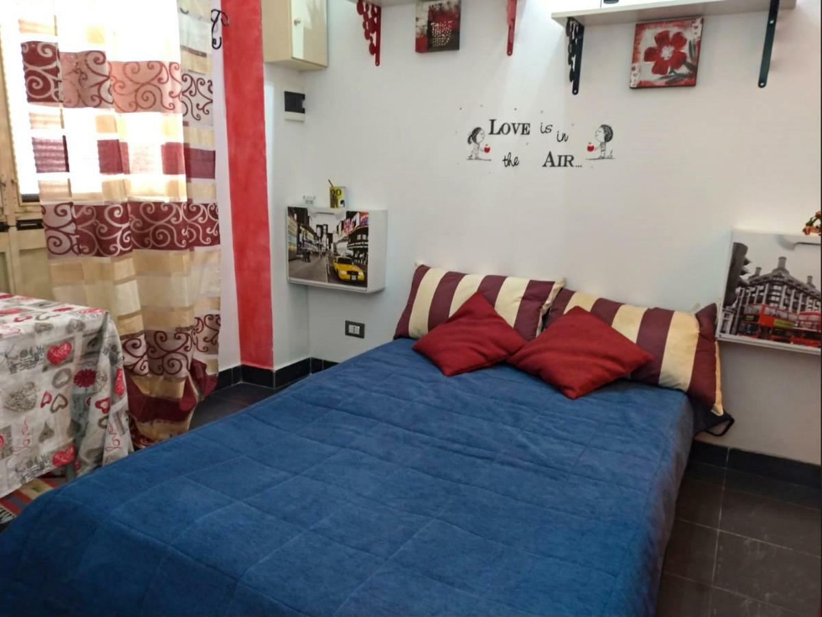 Apartamento Santa Rosalia 33 - Centro Storico *