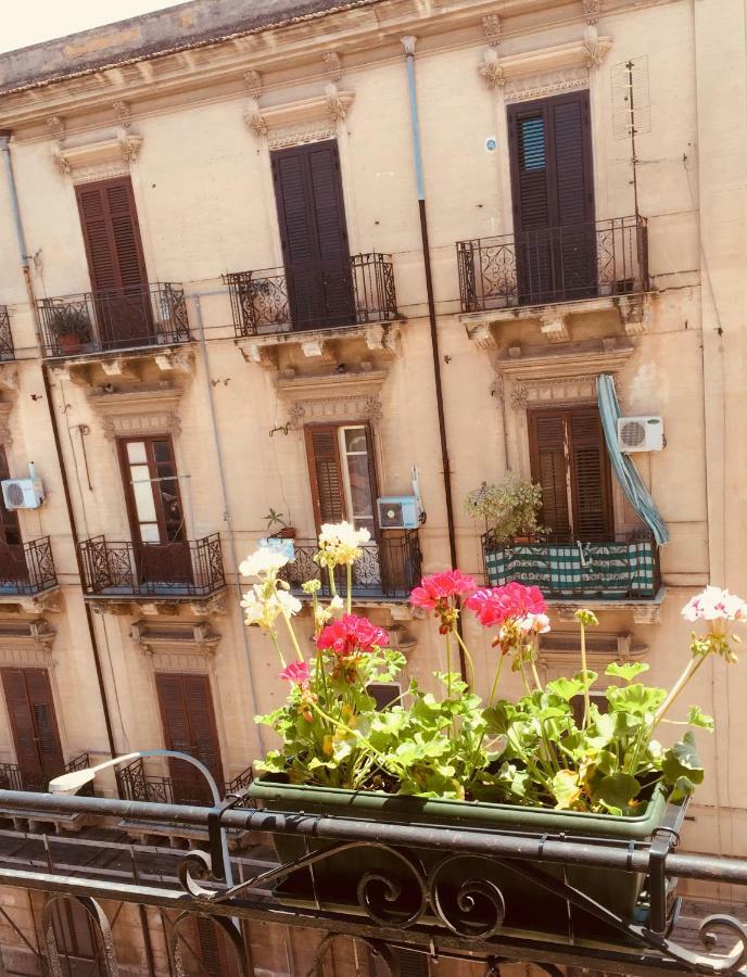 La Rosa Pantesca * Palermo