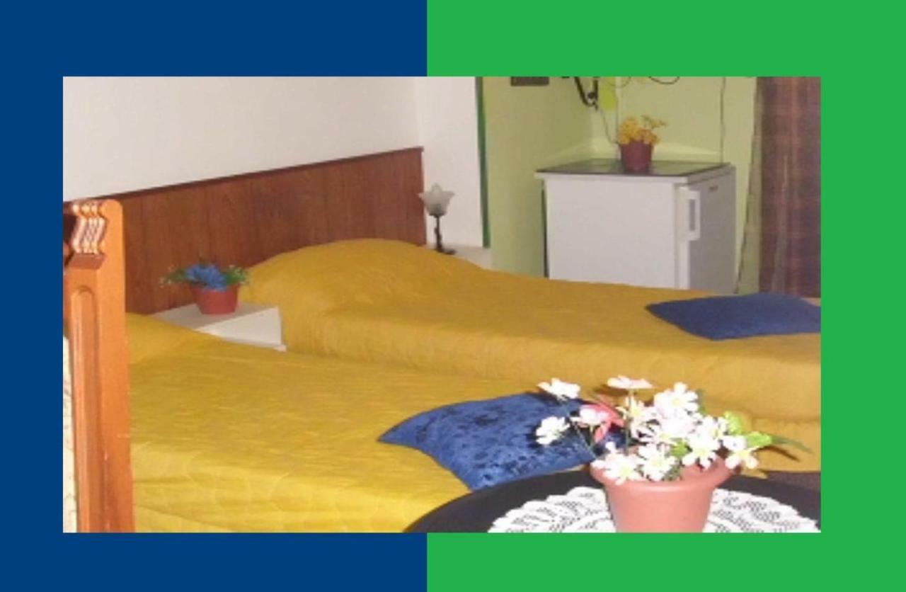 Privatunterkunft Santa Oliva *