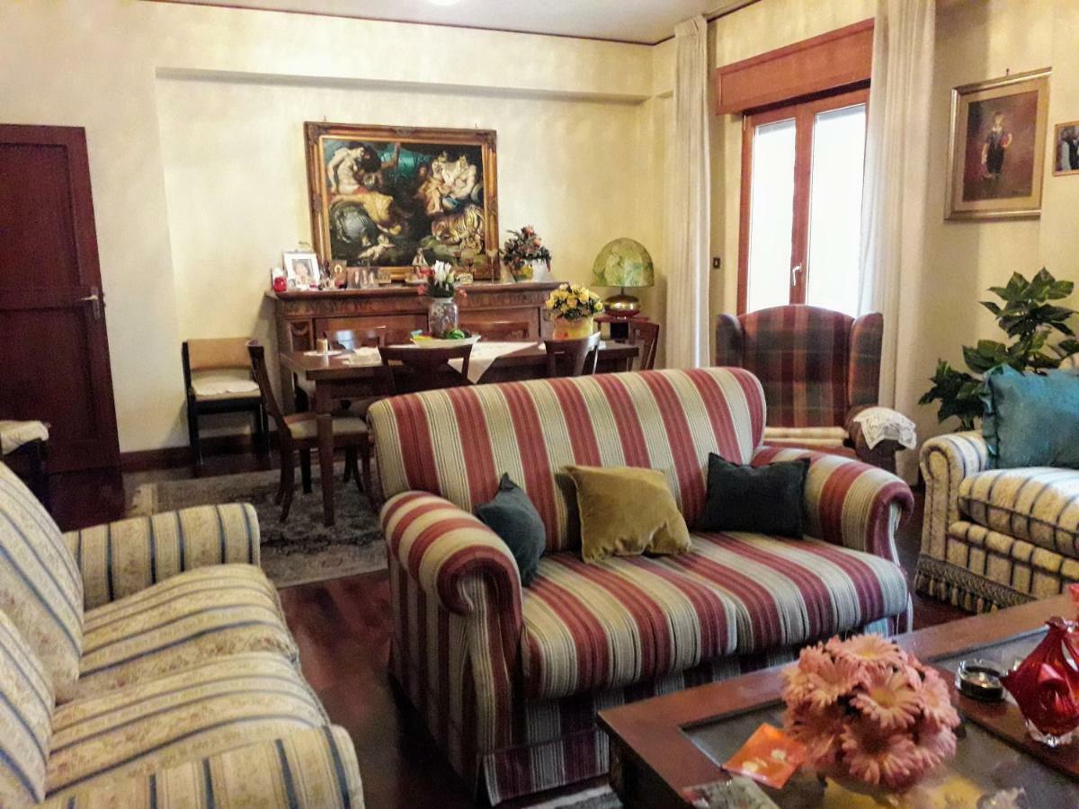 Signorile In Condominio Rallo Homestay