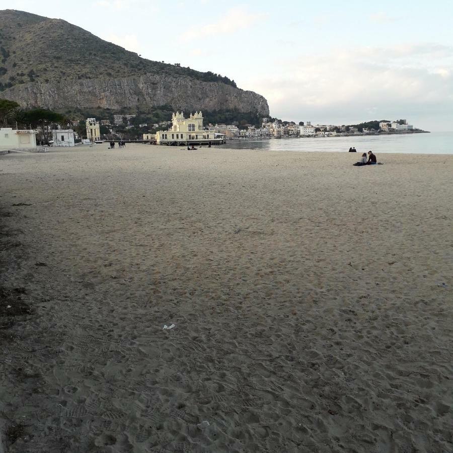 Homestay Signorile In Condominio Rallo
