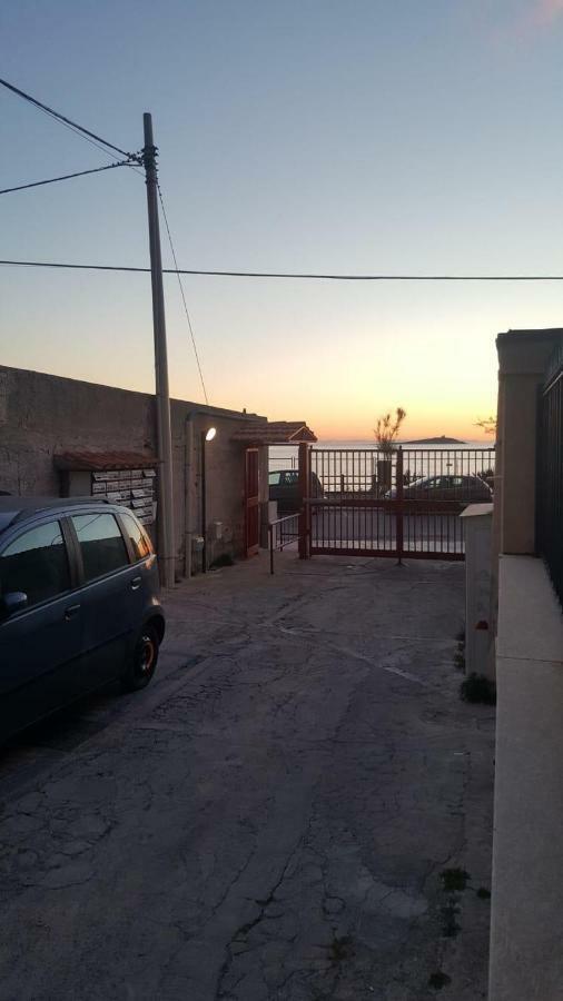 Casa Vacanza -lungomare Barcarello- Affitti Brevi Apartment *