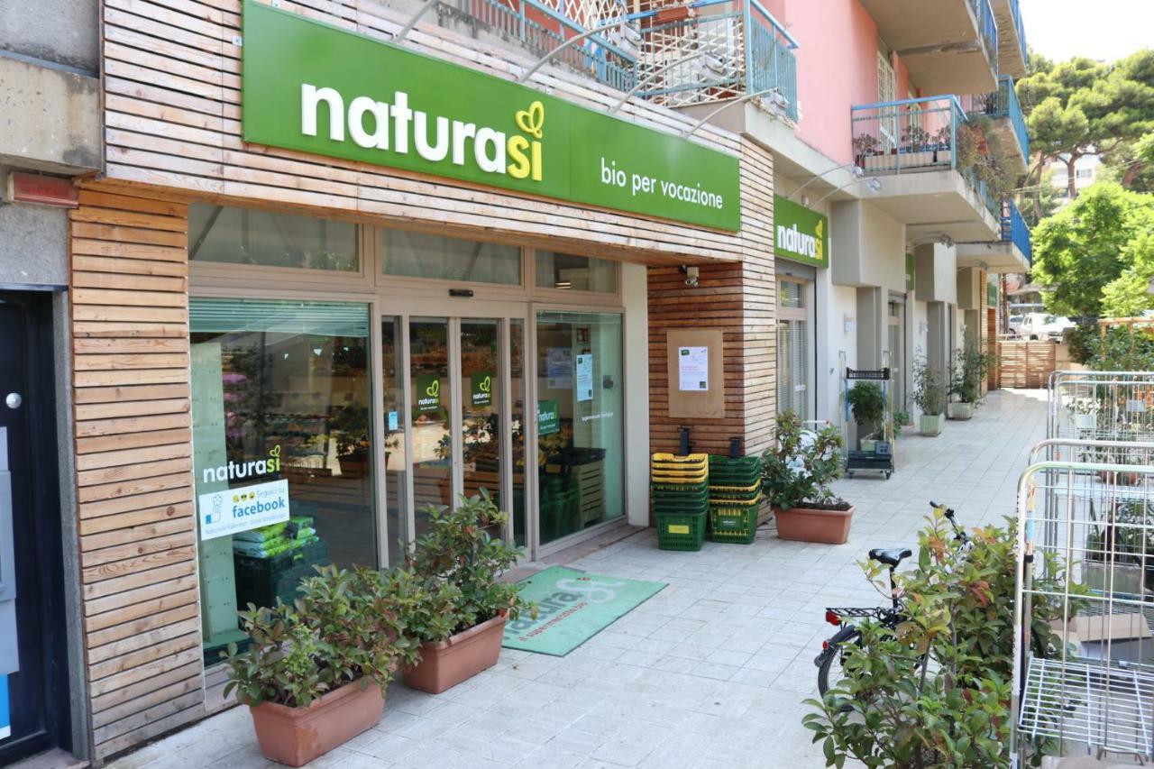 La Favorita - Ben Collegato Con L'aeroporto, La Di Mondello E Il Centro Citta Homestay