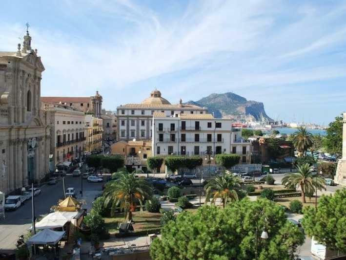Apartment At Kalsa Quiet Flowered Terrace! Free Parking! Ideal For Remote Working! *