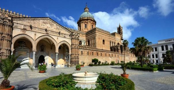 At Kalsa Quiet Flowered Terrace! Free Parking! Ideal For Remote Working! Apartment Palermo