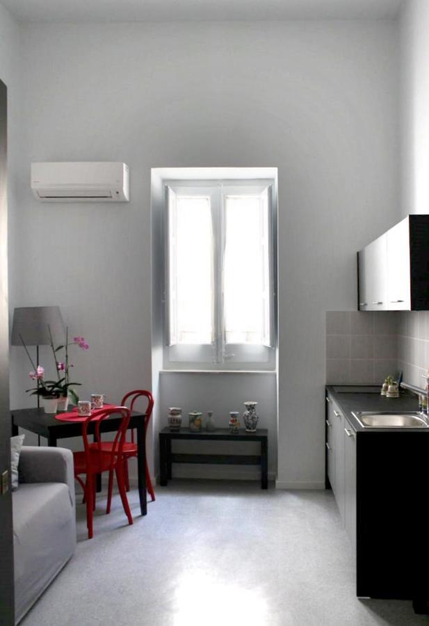 Da Nelly Al Politeama Apartment *