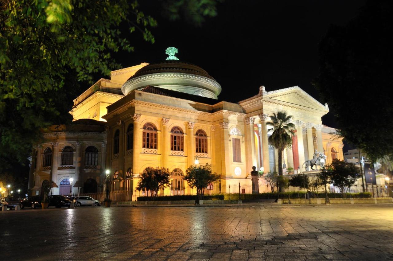 Bed & Breakfast Bb Politeama 30 Palermo