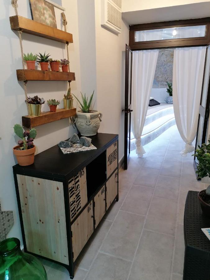 Apartment Mastrangelo & *