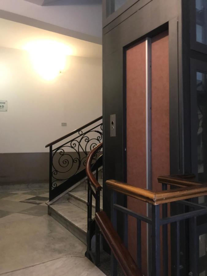Acomodação com café da manhã  In Palermo