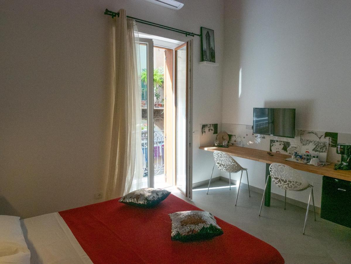 San Francesco And With Terrace In Locazione Turistica Bed & Breakfast 2*