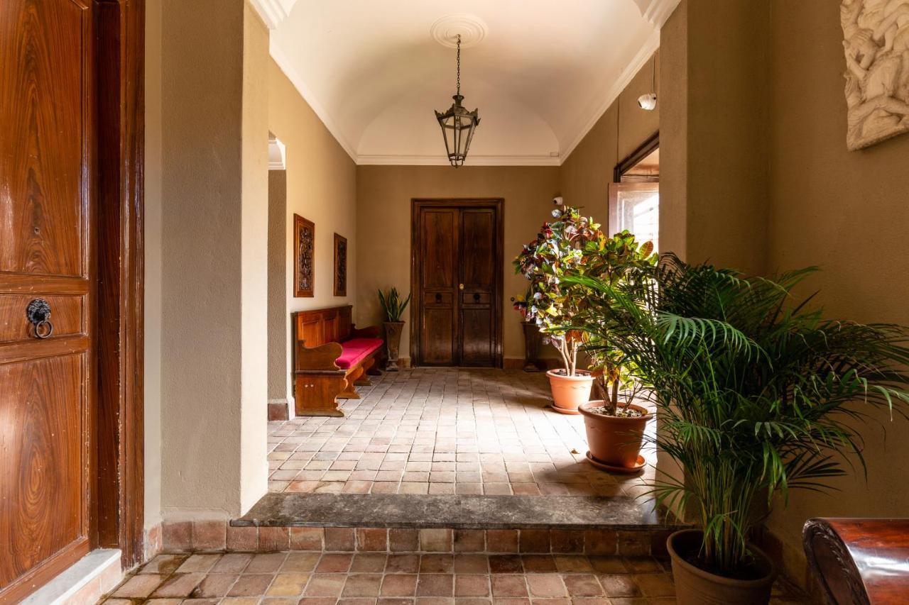 Ajutamicristo Domus By Domusicily Apartment