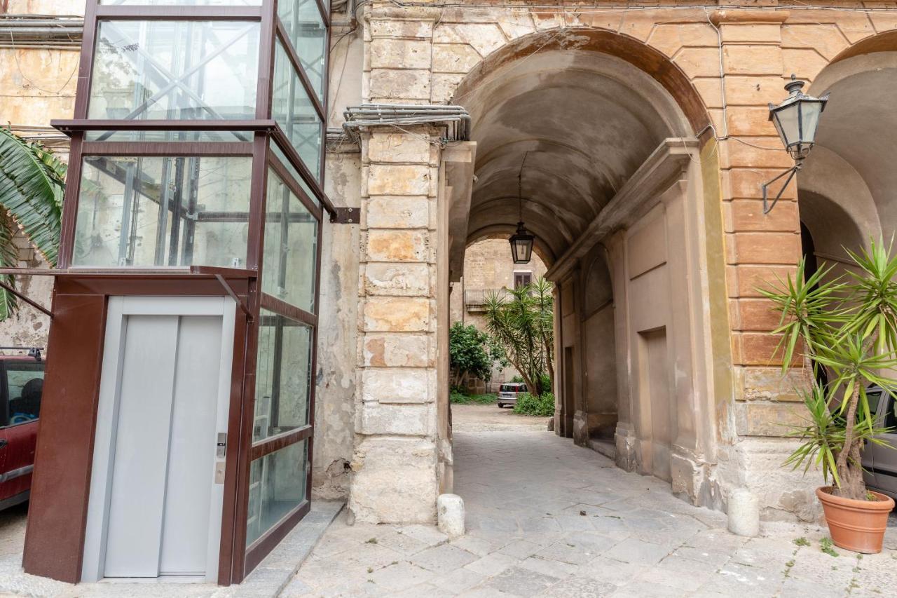 Ajutamicristo Domus By Domusicily Apartment Palermo